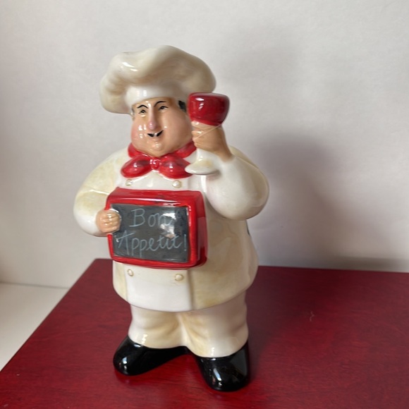 Vintage shaker ceramic chef muffiner perfect for powdered sugar, cheese, spices - Picture 3 of 5